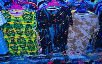 Pantalon, chemises et casquettes a vendre sur Nouakchott