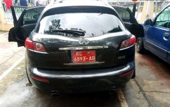 vente véhicule d’occasion INFINITI FX45
