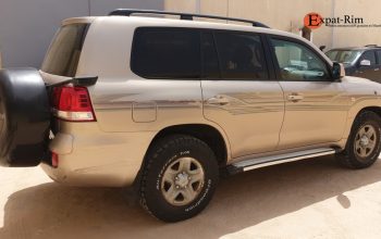vend Toyota Land cruiser
