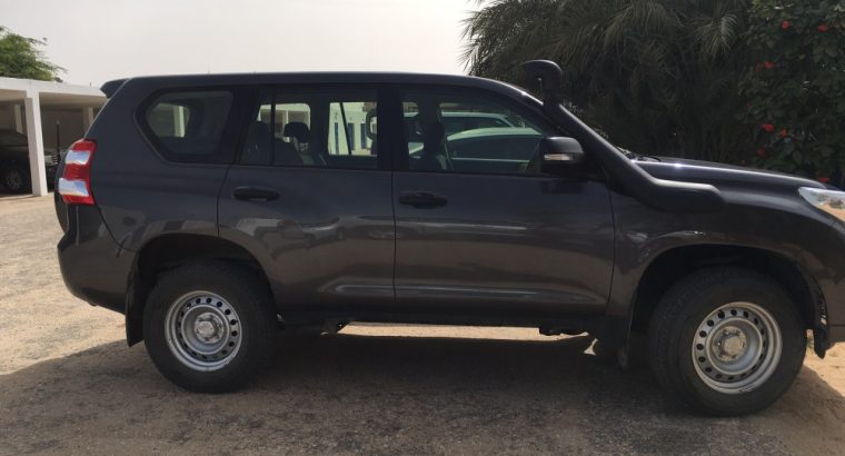 Vente TOYOTA PRADO TX9