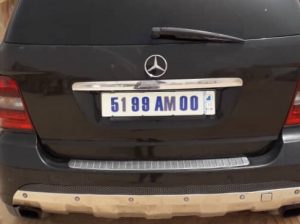 Mercedes ML 320 4Matic A vENDRE Prix 3 500 000 MRO prix à débattre.