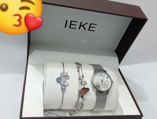 montre de marque IEKE disponible