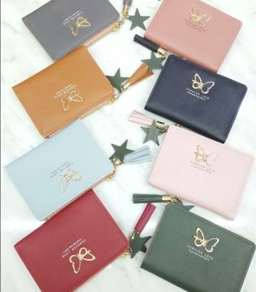 des pochettes pour femmes disponibles chez hawa