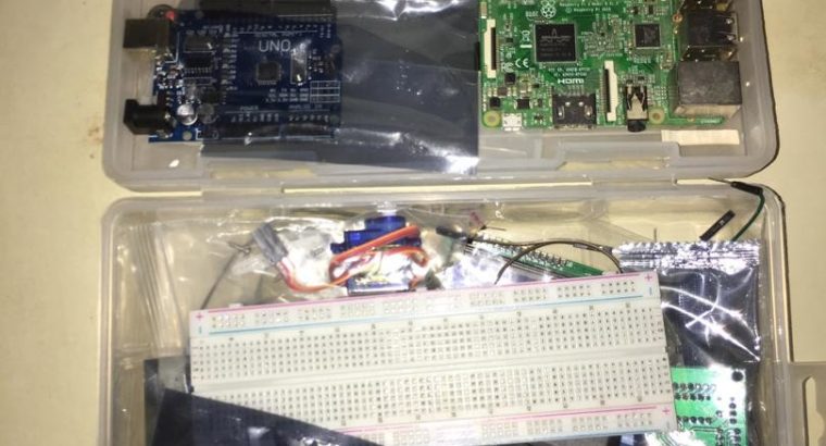 Kit arduino Uno complete tout neuf + RaspBerry Pi disponible