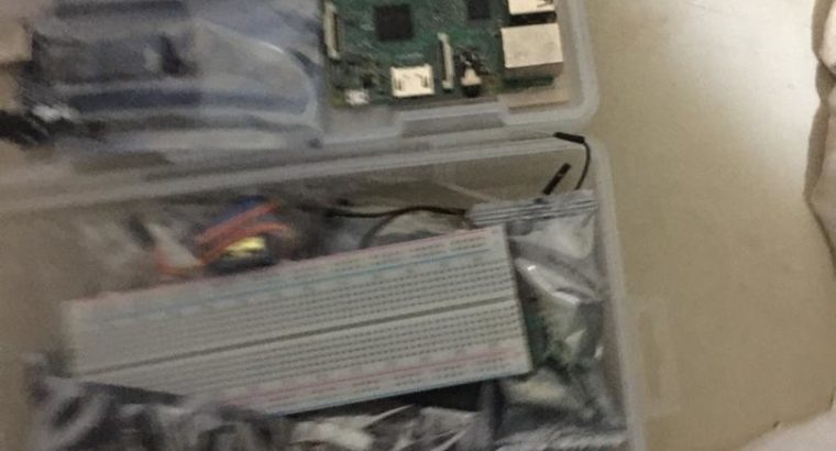 Kit arduino Uno complete tout neuf + RaspBerry Pi disponible
