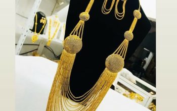 Collier pour femme disponible