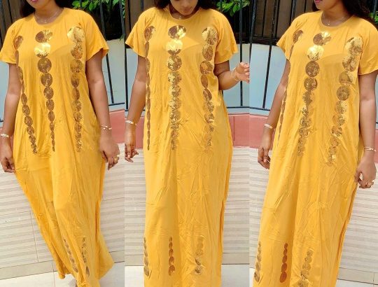 Tenu très chic pour femmes disponibles