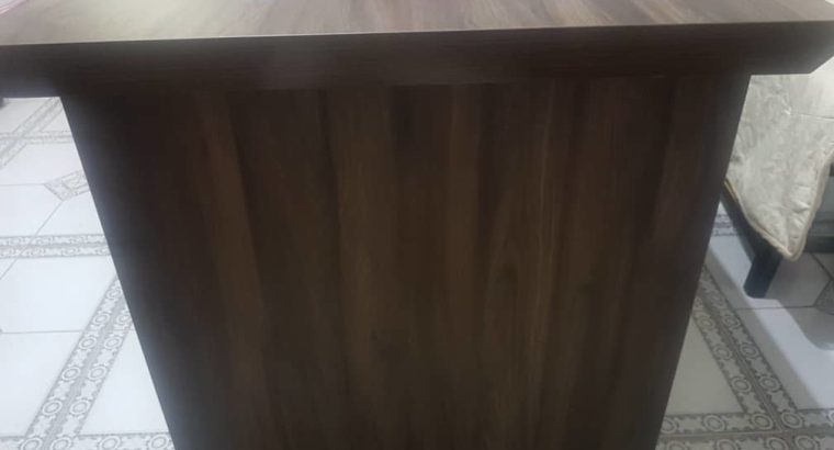 Bureau en bois à vendre