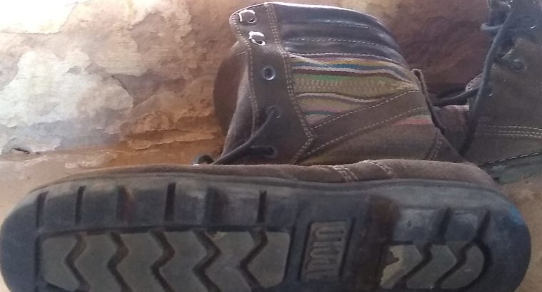 Bottes chaussures péruviennes Inka taille 39