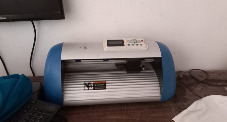 machine decoupe flocage a vendre