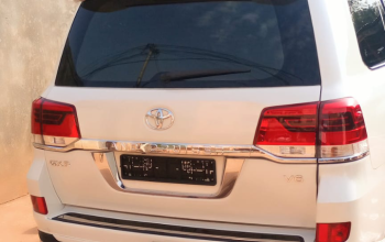 Land cruiser