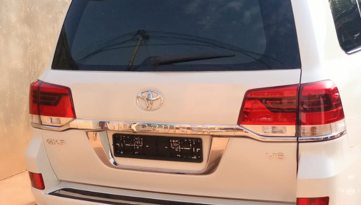 Land cruiser
