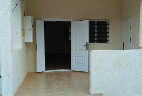 MAISON 4 CHAMBRE À LOUER À ILOT K A COTE DE L’AMBASSADE DE FRANCE 10 MINUTES À PIED CONTACT LE 0033652583083