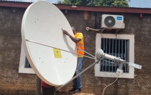Recherche de partenariat Internet haut debit par satellite