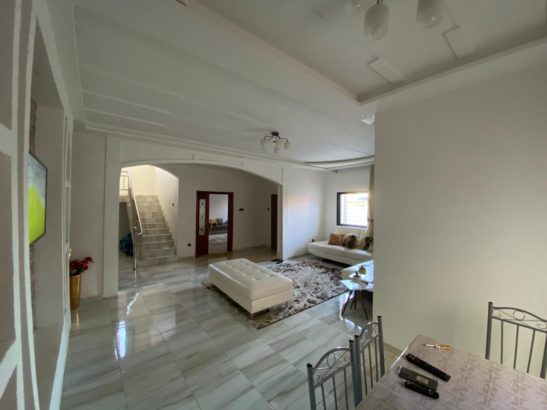 Location d’une villa moderne et meublée