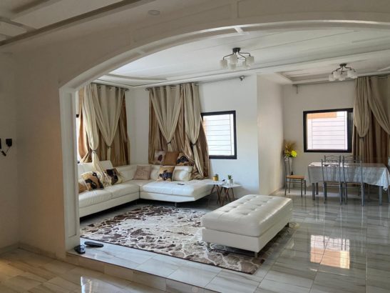 Location d’une villa moderne et meublée