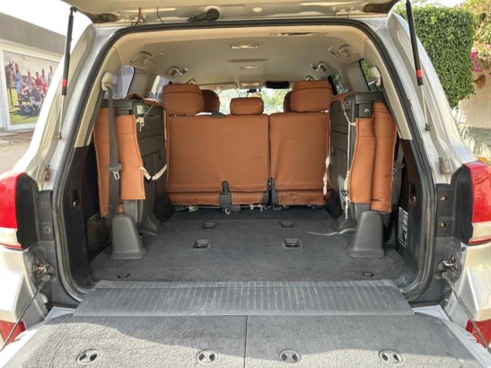 toyota land cruiser v8