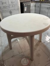 Table plastique démontable à vendre