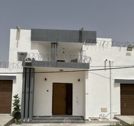 À louer jolie villa à Elvowz (Elbewadi)